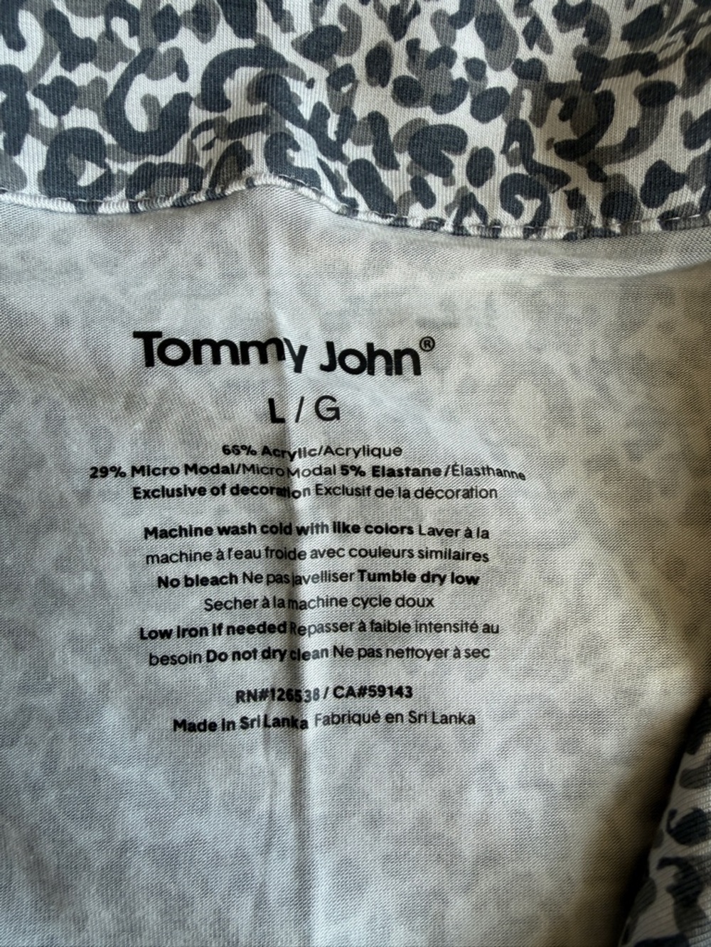 Tommy John Women's Downtime Long Sleeve Pajama Top & Pant Set Size L - Picture 6 of 11